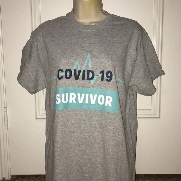 Gildan Graphic Tee Size Medium T-Shirt - Picture 1 of 1